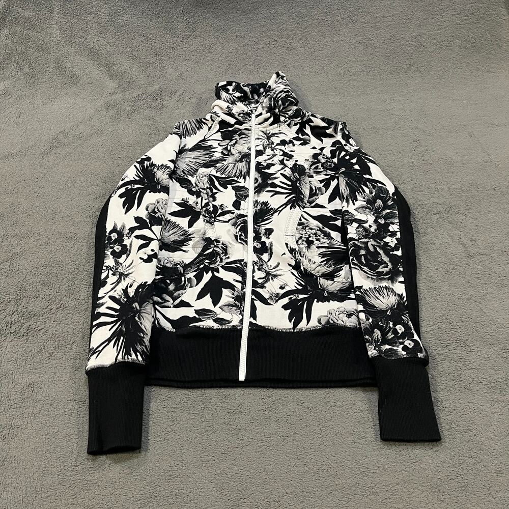 Lululemon Brisk Bloom Black White Full Zip Floral Print Jacket Women's Size 10